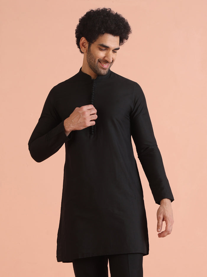 Black Solid Mid Kurta
