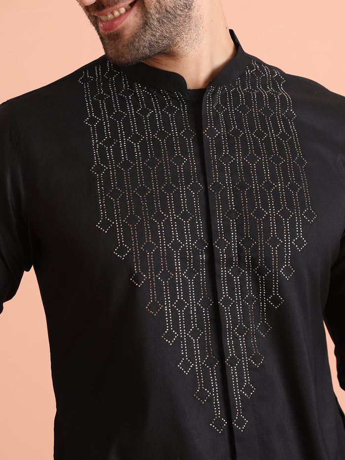 Men Black Embellished Rhine Stone Kurta