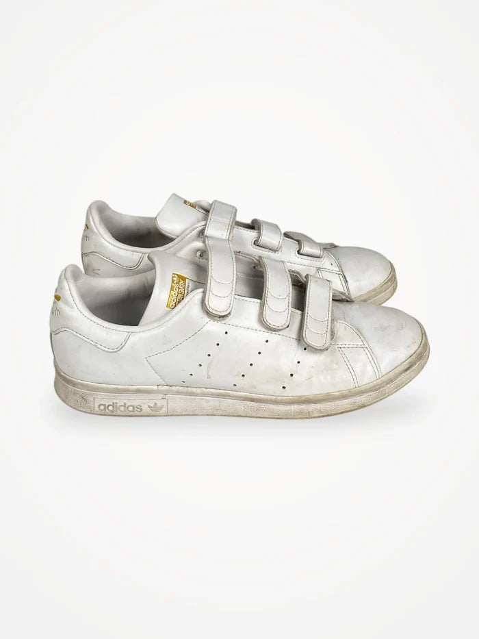 Adidas-skinnsneakers